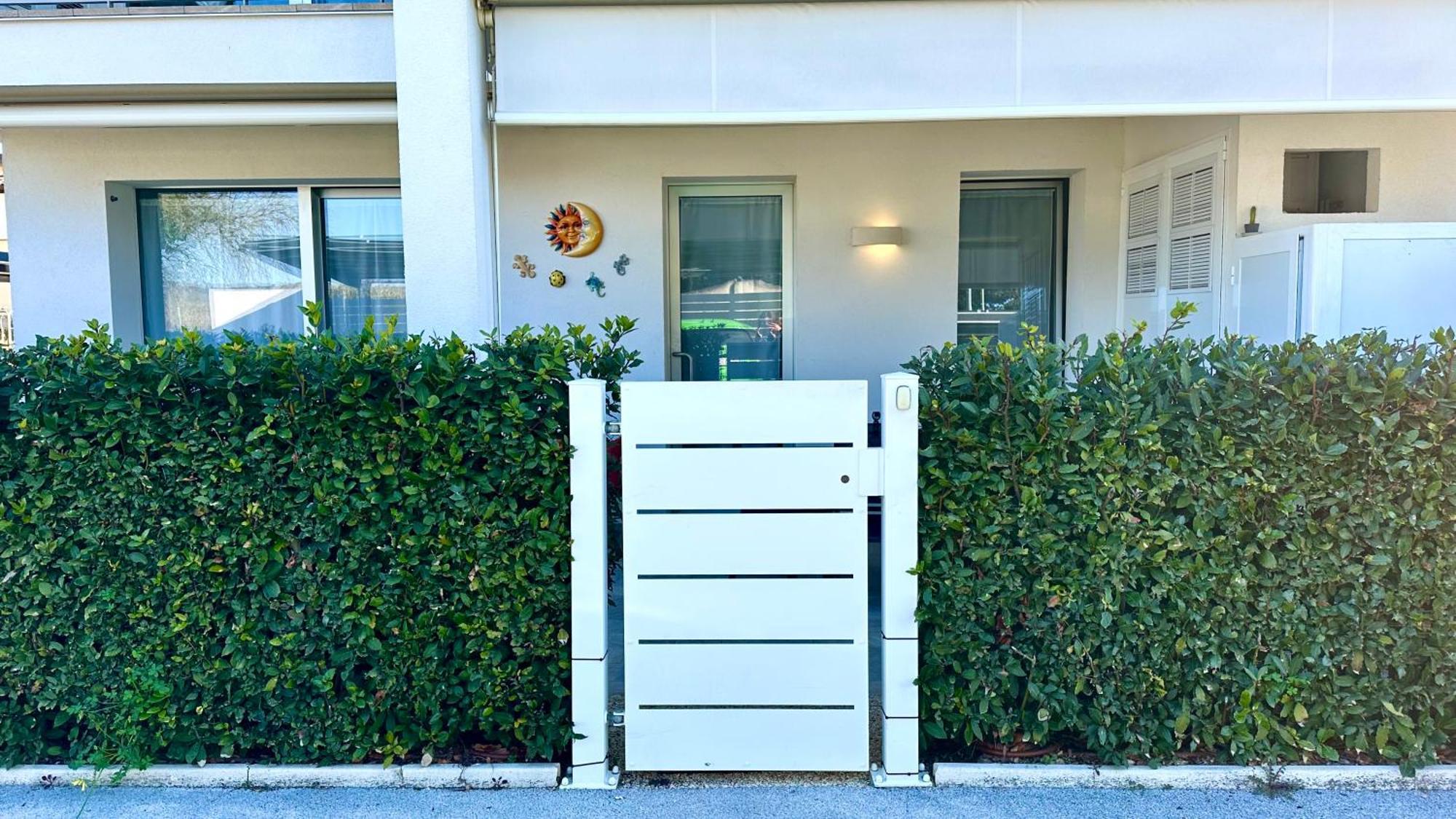 P020 - Porto Recanati, Nuovo Trilocale Con Giardino Exterior photo