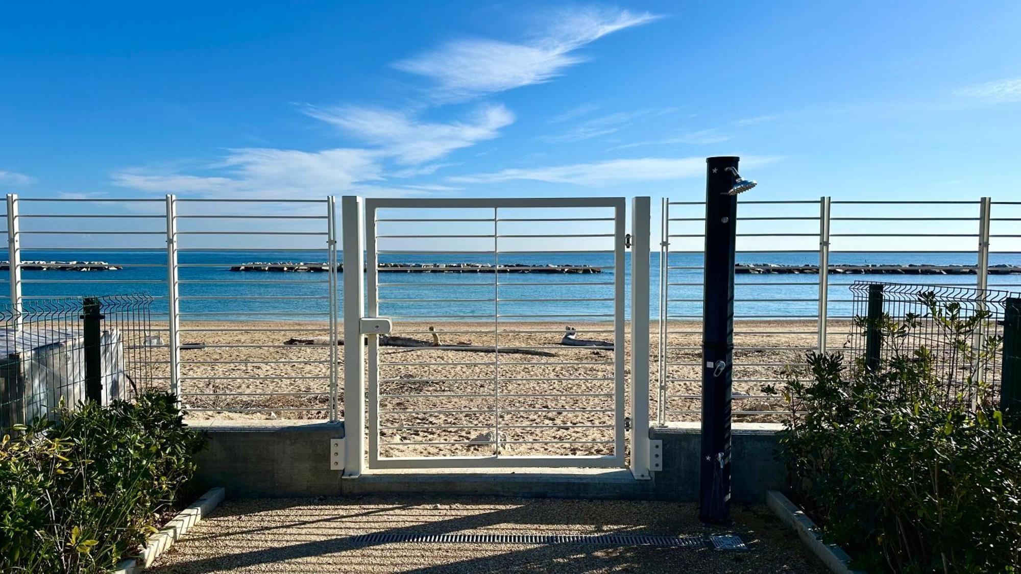 P020 - Porto Recanati, Nuovo Trilocale Con Giardino Exterior photo